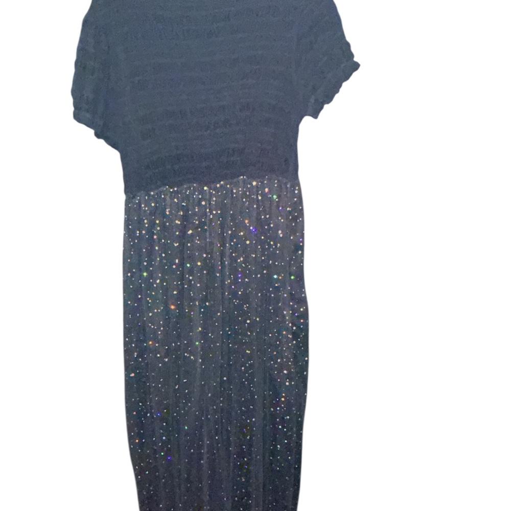 🛍️Elegant Black and Silver Women's Dress🛍️